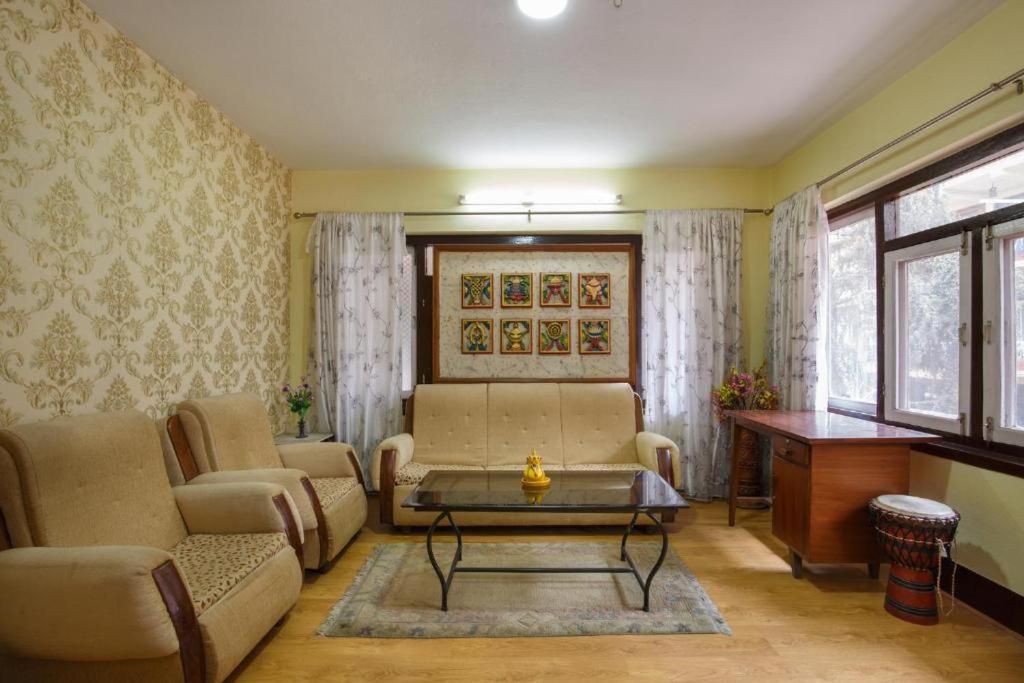 Kathmandu Nomad Hotel Екстер'єр фото