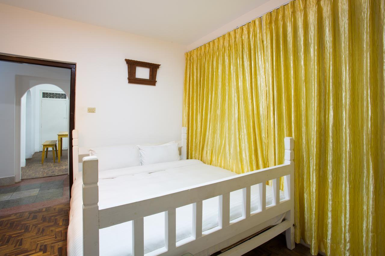 Kathmandu Nomad Hotel Екстер'єр фото